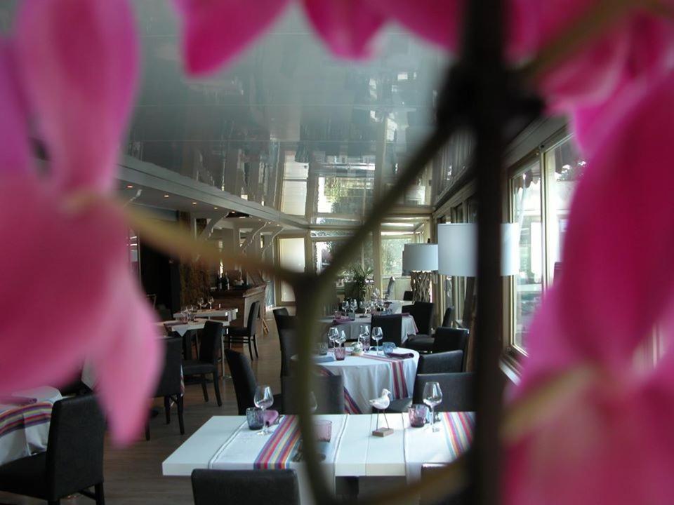 Logis Hotel Le Relais Des Plages Saint-Paul-les-Dax Bagian luar foto