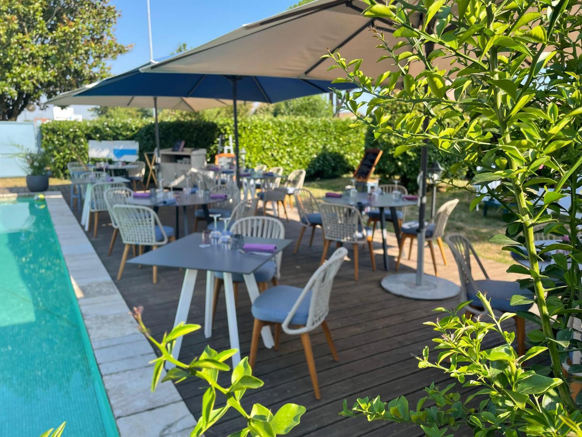 Logis Hotel Le Relais Des Plages Saint-Paul-les-Dax Bagian luar foto