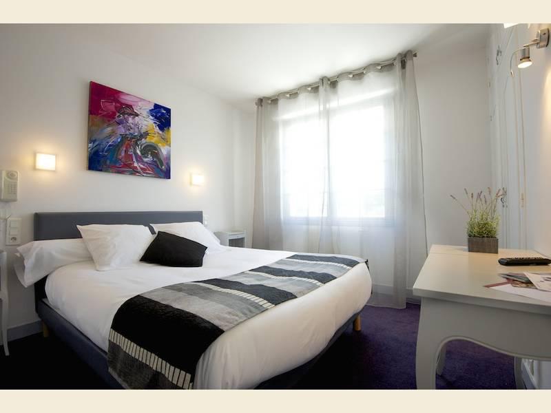Logis Hotel Le Relais Des Plages Saint-Paul-les-Dax Bagian luar foto